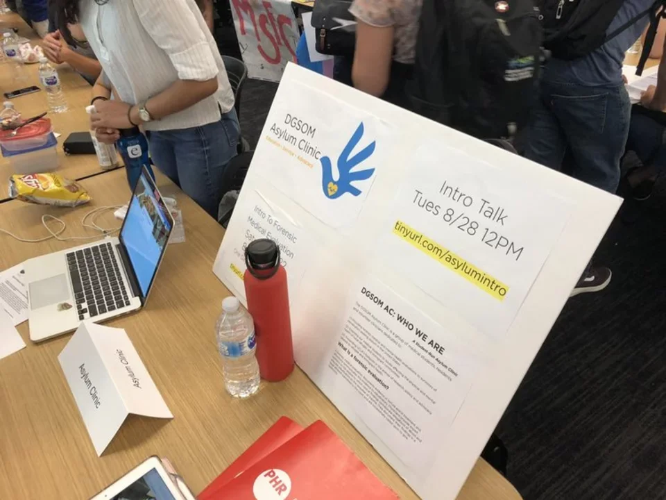 DGSOM Asylum Clinic Who we are