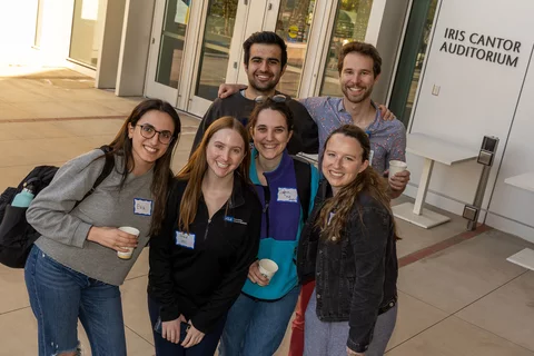 Med students at a Med Mentors coffee chat