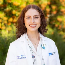 Sabrina Rainsbury Silva 