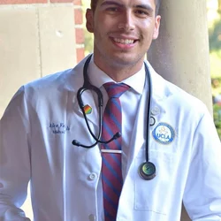 Alex Valenzuela