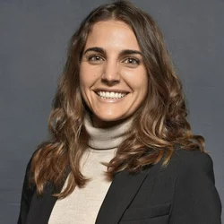 Stephanie Pintas
